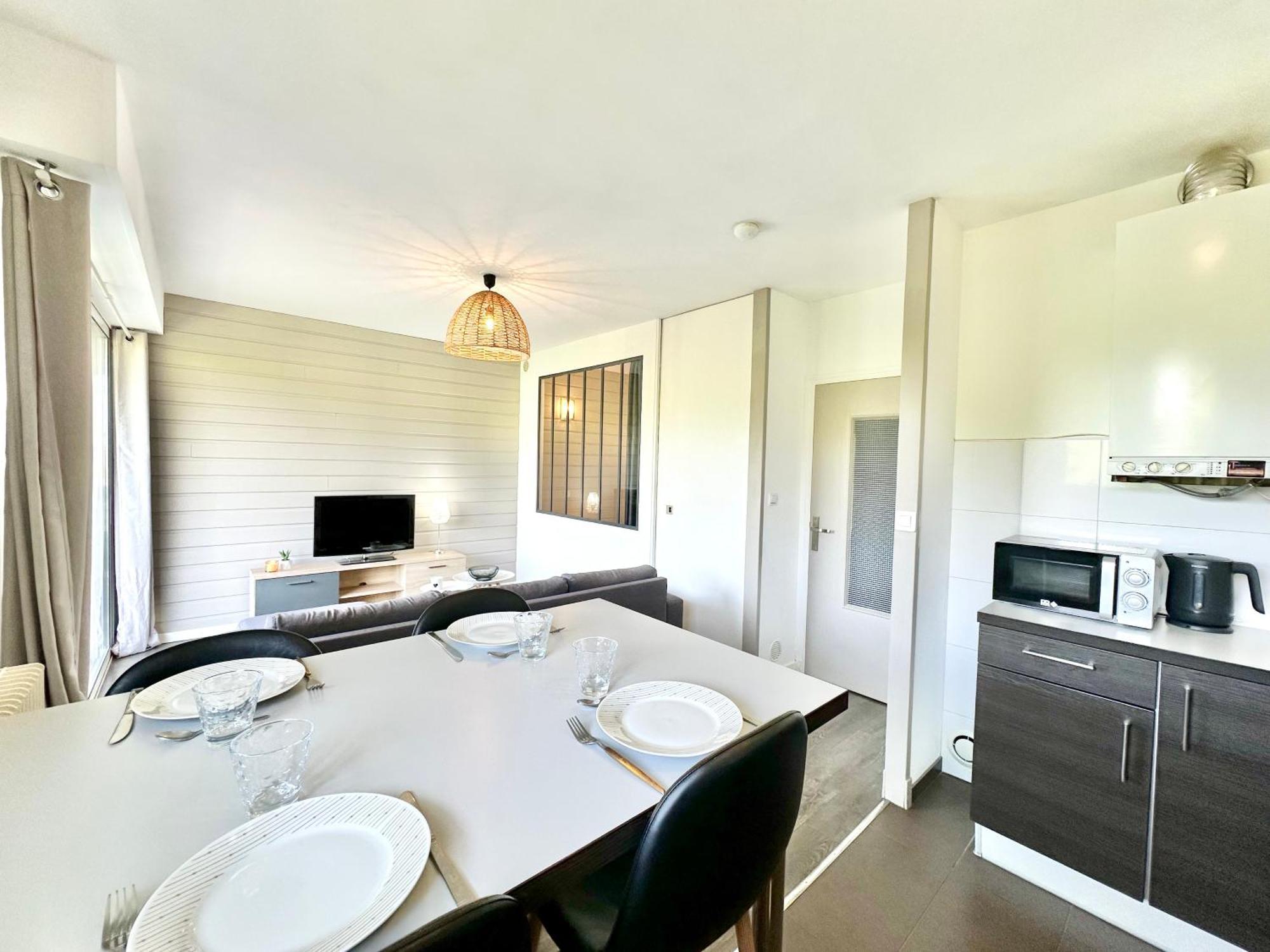 Le Bel Air - Coeur De Ville - Parking & Balcon Mont-de-Marsan Ngoại thất bức ảnh